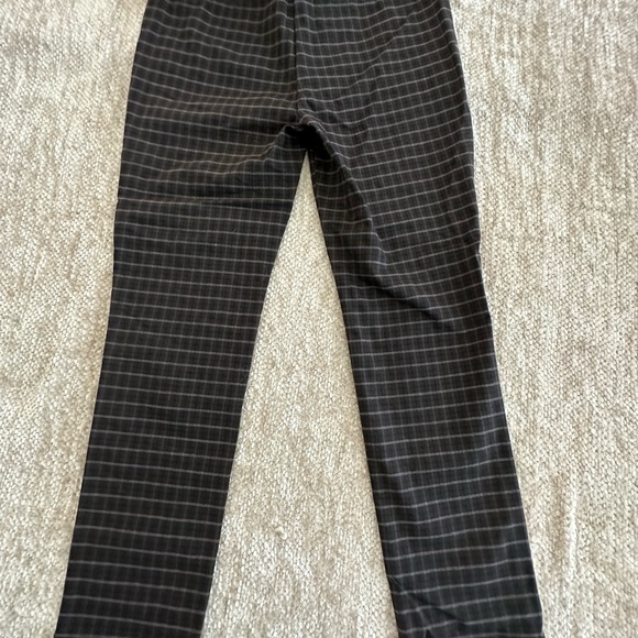 LOFT “High Waist Skinny” Pants. Never Worn. 🦋 - Picture 6 of 9